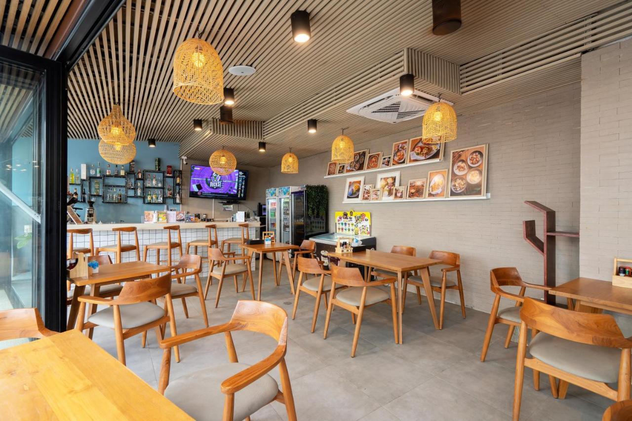 Patong Signature Boutique Hotel Екстер'єр фото