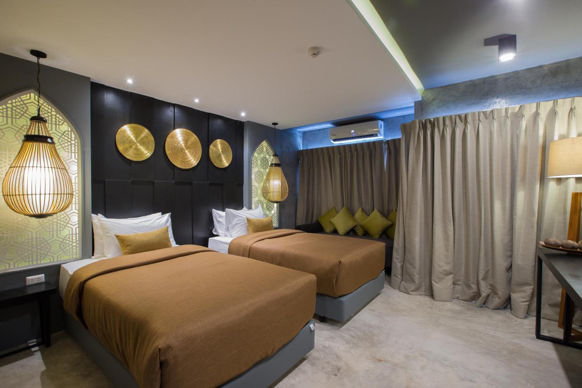 Patong Signature Boutique Hotel Екстер'єр фото