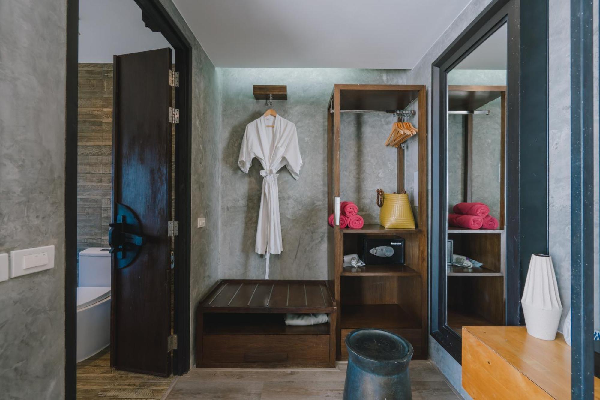 Patong Signature Boutique Hotel Номер фото